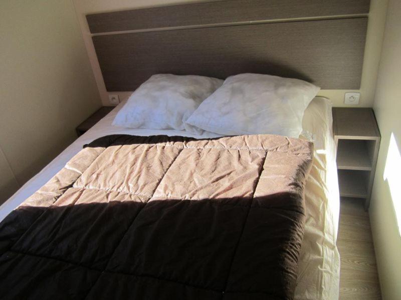 Camping Le Colporteur Hotel Le Bourg-dʼOisans Buitenkant foto