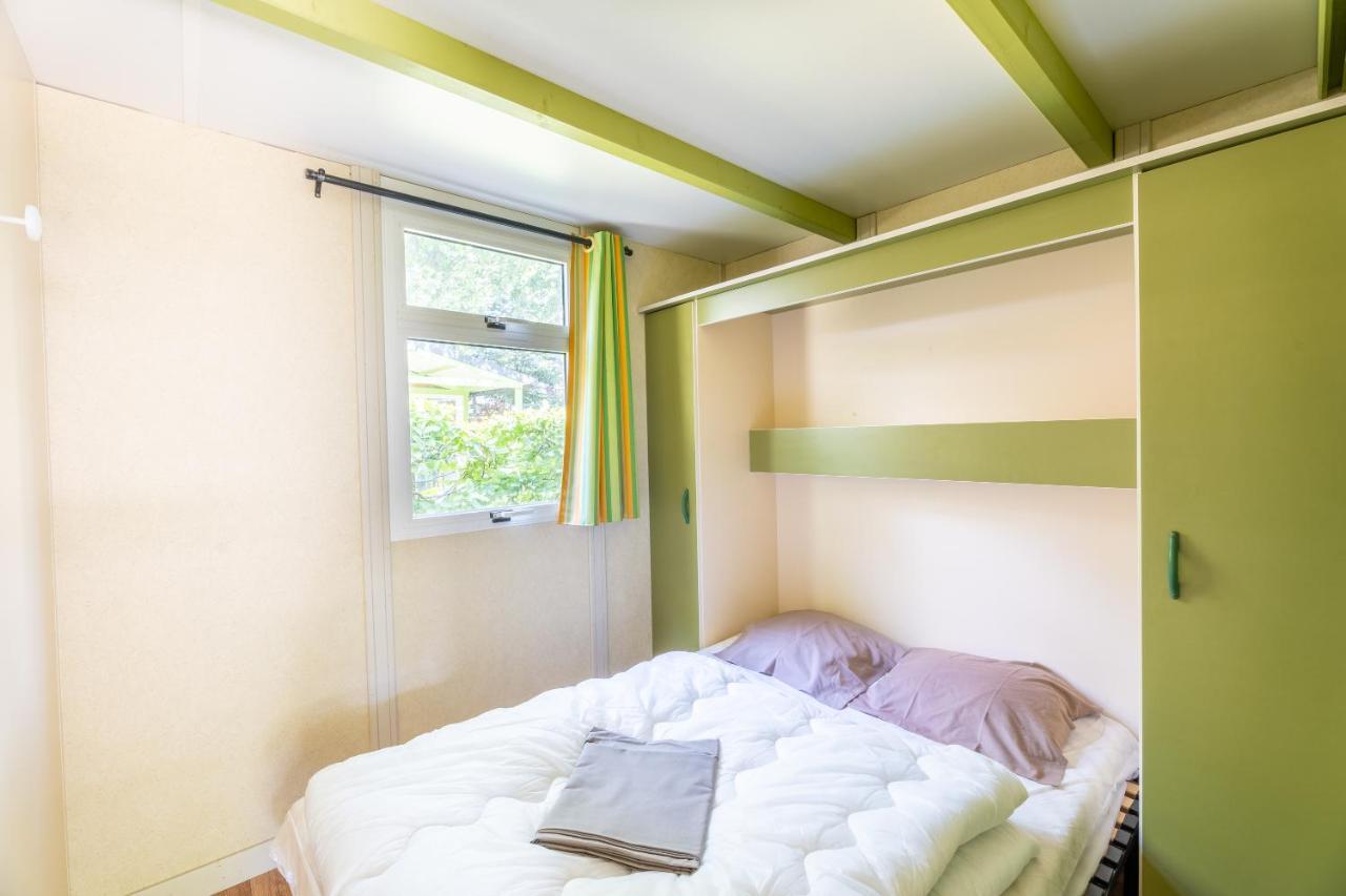 Camping Le Colporteur Hotel Le Bourg-dʼOisans Buitenkant foto