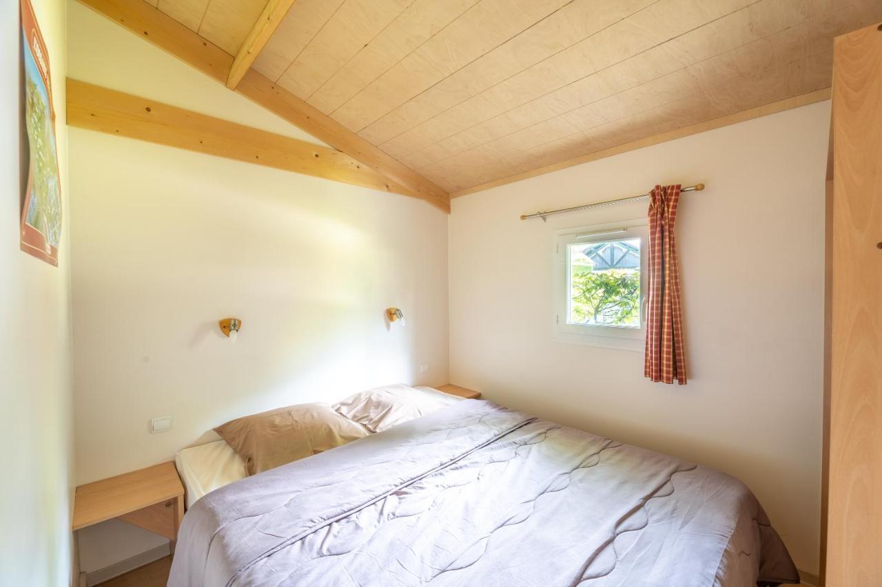 Camping Le Colporteur Hotel Le Bourg-dʼOisans Buitenkant foto